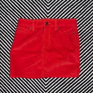 Tangerine Gap skirt.